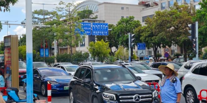 深中通道开通后两地居民“串门”“逛吃”热情高 两地餐饮店：客流量和营业额均有提升